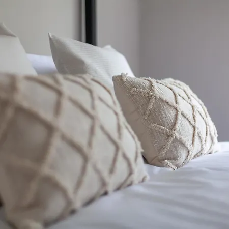Arte Stays - Serviced Apartments For Leisure And Business - Private Parking - 12 Minutes Walking From Wembley Stadium Londres Extérieur photo