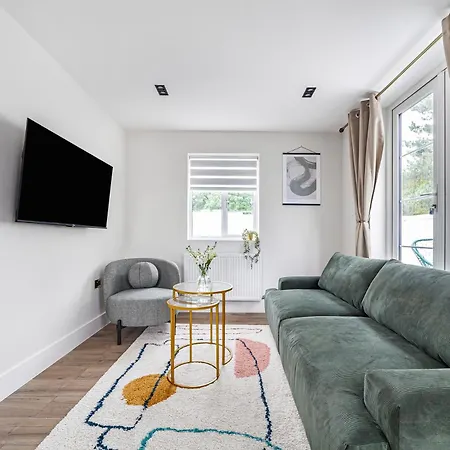 Arte Stays - Serviced Apartments For Leisure And Business - Private Parking - 12 Minutes Walking From Wembley Stadium Londres Extérieur photo